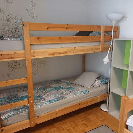 Viksi Hostel Ljubljana Eksteriør bilde